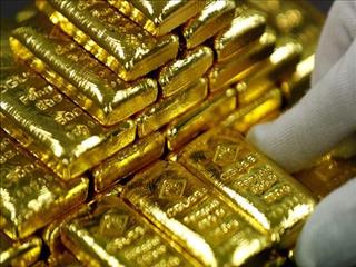 جنگ تجاری، قیمت طلا را اندکی افزایش داد