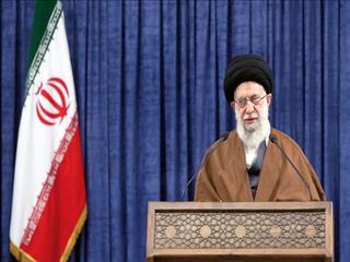 مذاکره و تعامل با دشمن به معنای تسلیم نیست