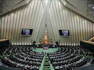 عدم شفافیت حقوق و دستمزد کارکنان مجلس در بودجه ۱۴۰۱