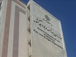 جزئیات عملکرد ۴ ماهه بودجه/ رشد ۴۸۱ درصدی درآمد فروش نفت و فرآورده ها / استفاده از تنخواه‌گردان خزانه ۳۶ درصد کاهش یافت
