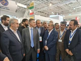 برگزاری جلسه هم اندیشی فعالان صنعت خودرو با وزیر صمت در سفارت ایران در روسیه