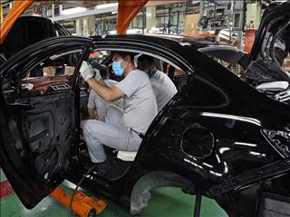 جذب نیروی کار در خودروسازان از طریق سازمان فنی و حرفه ای انجام شود