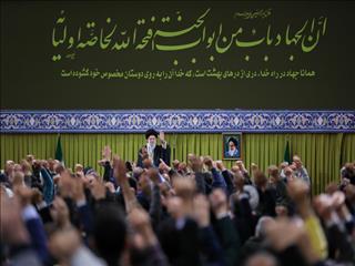 دیدار اعضای کنگره ملی بزرگداشت ۲۴ هزار شهید تهران با رهبر انقلاب