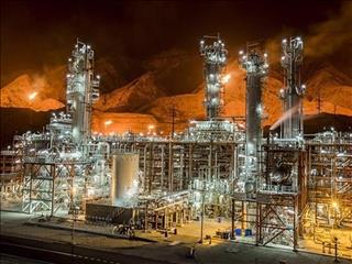 فروش اعتباری ۱۲۰ همت مواد اولیه پتروشیمی به صنایع پایین دستی