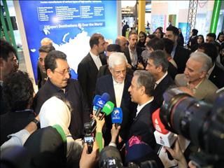 رونمایی از اپلیکیشن تیم‌بانک بانک صنعت و معدن با حضور معاون اول رئیس‌جمهور در ایران‌اکسپو ۲۰۲۵