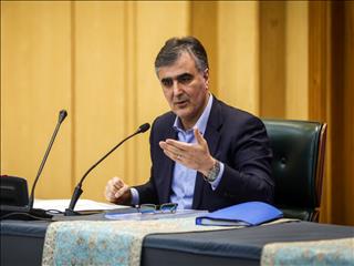 فرزین: امسال حذف ۴ صفر از پول ملی را دنبال می‌کنیم