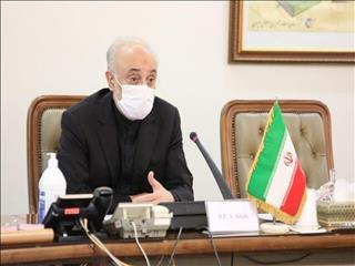 ما سرباز نظام هستیم و دستمان روی ماشه است