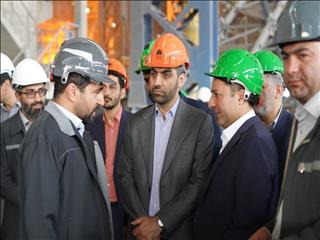 تمجید از جوانگرایی در گل گهر