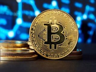 پرواز طلایی بیت‌کوین در آبان؛ ارزش بازار از دو تریلیون دلار گذشت