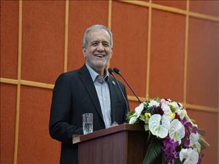 پزشکیان: دولت در مسیر حذف قیمت‌گذاری دستوری است