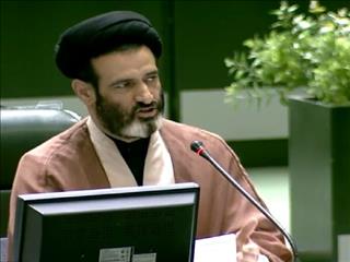 حسینی‌کیا: بانک‌ها در پرداخت تسهیلات کوتاهی می‌کنند