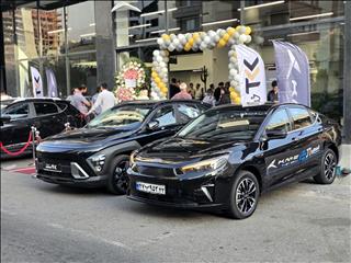 افتتاحیه نمایندگی ۱۷۹۰ کرمان موتور در سعادت آباد / برنامه تولید ١٠٠ هزار دستگاه در سال ١۴٠۴